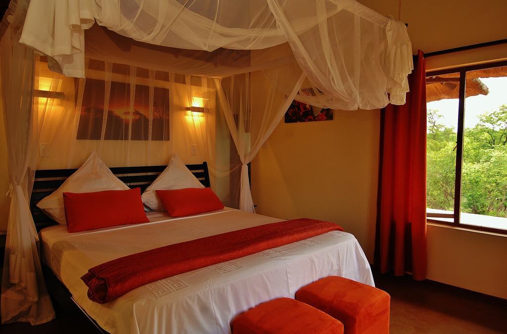 Silonque Bush Estate And Spa Phalaborwa Room photo